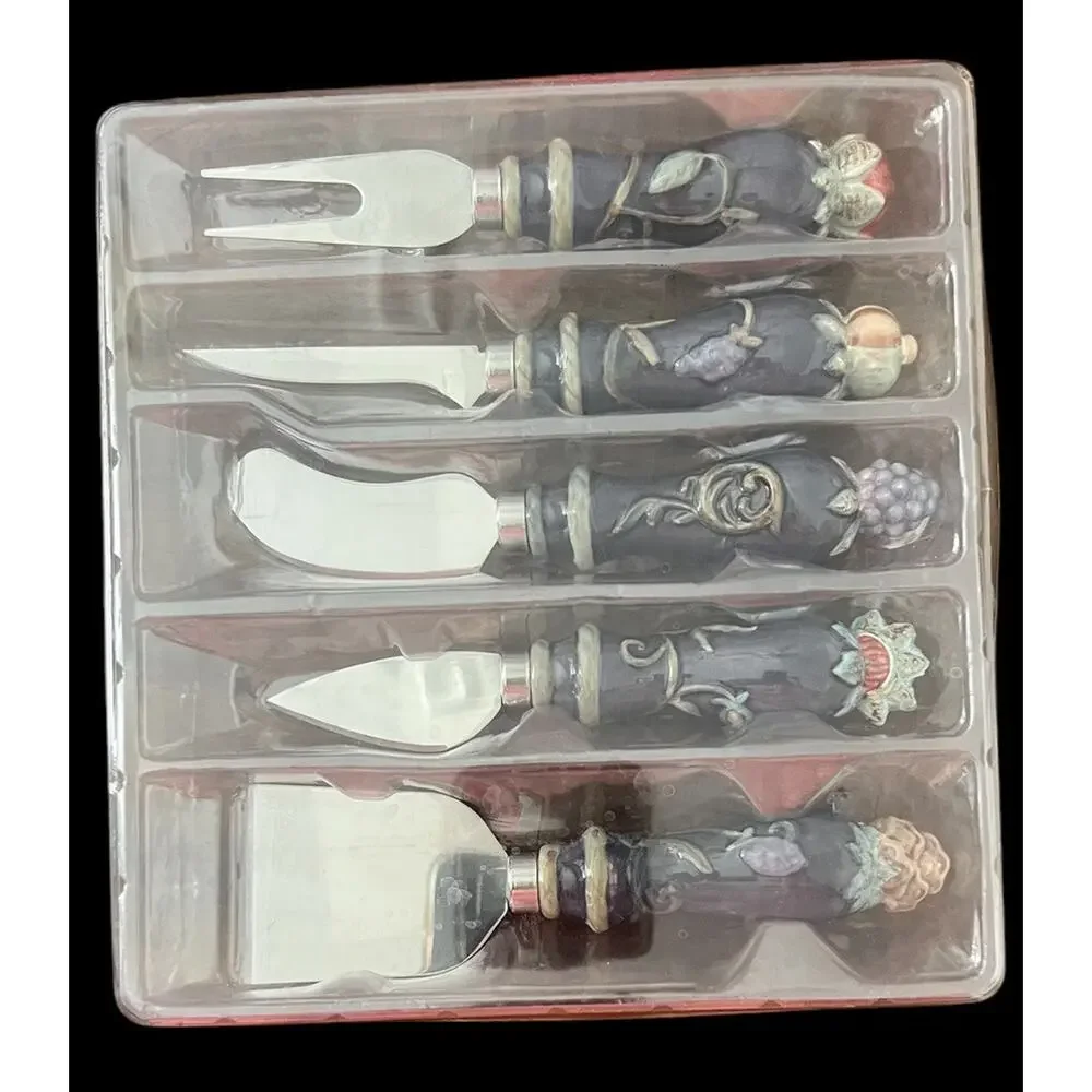 NEW Vintage Set Of 5 Cheese Knives With Ceramic Vegetable Charcuterie Board